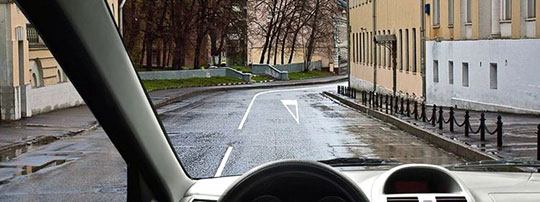 Билет 6 Вопрос 5 Разметка в виде треугольника на полосе движения: